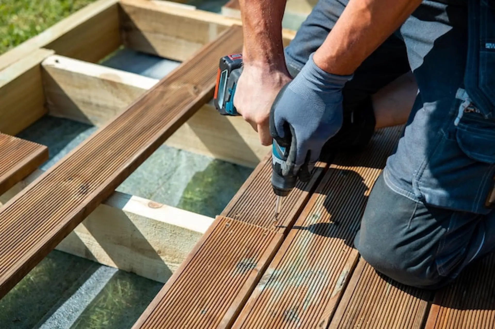 Wood vs Composite Decking