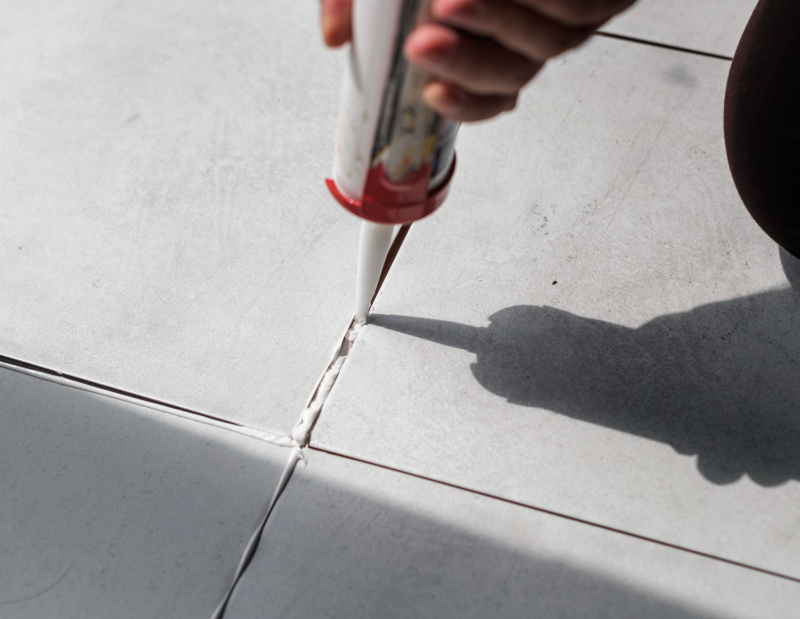 WHAT COLOUR GROUT SHOULD I CHOOSE? Is porcelain paving a good idea?
